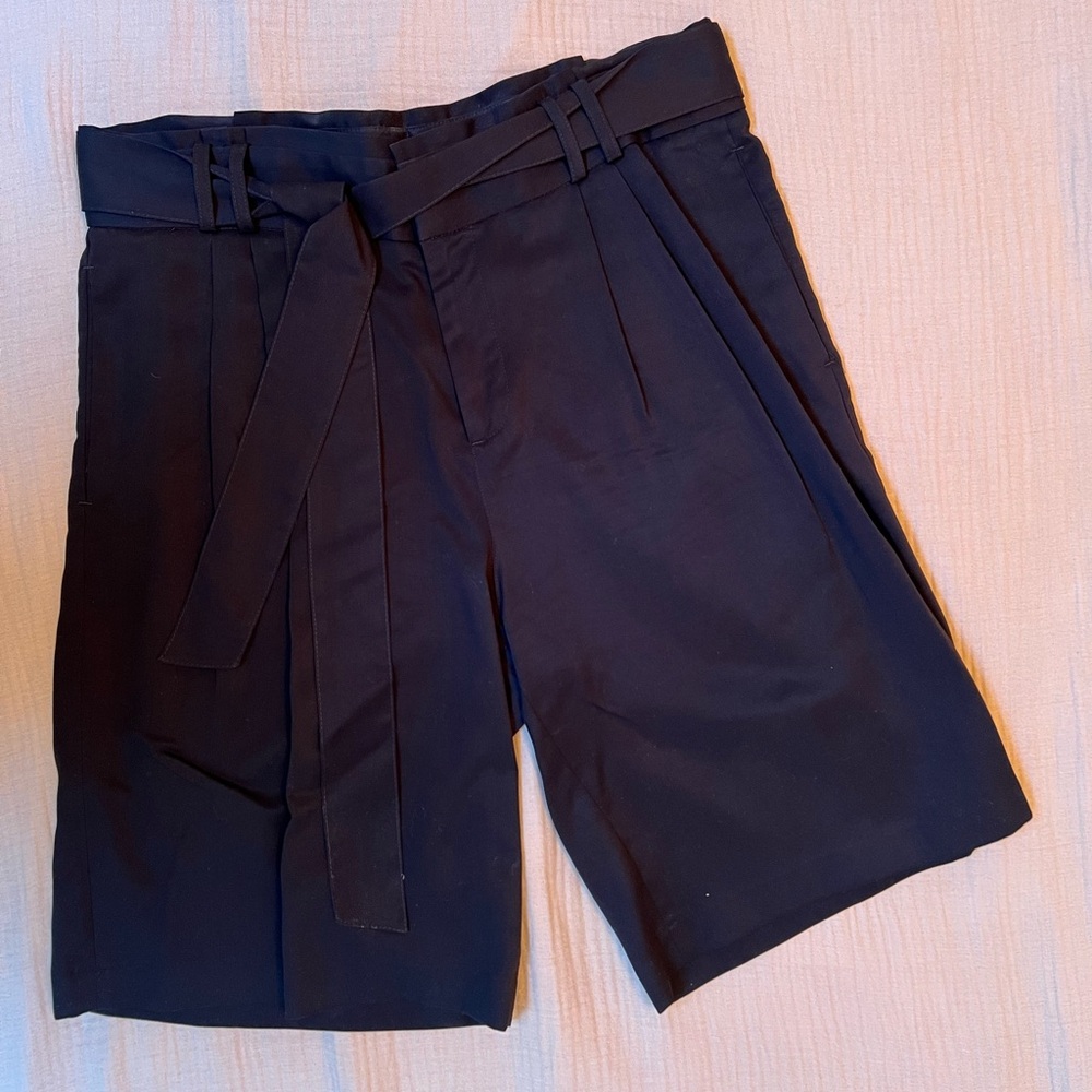 Banana Republic Bermuda Shorts Sz 10